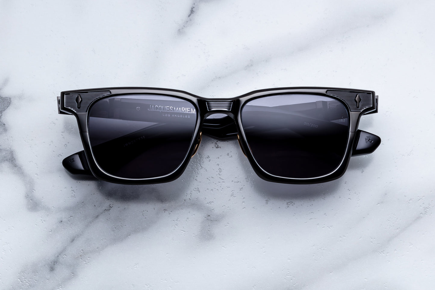 DEALAN TITANIUM